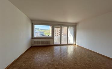 Apartment 4 rooms - image - 2
