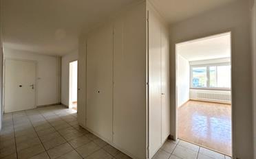 Apartment 4 rooms - image - 4