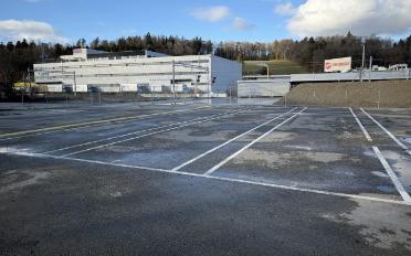 offener Parkplatz - image - 1