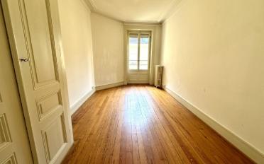Apartment 4 rooms - image - 6