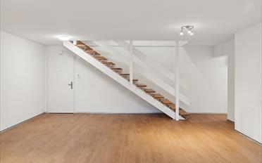 Apartment 6.5 rooms - image - 2