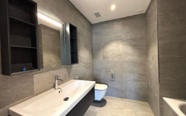 Apartment 4.5 rooms - image - 12