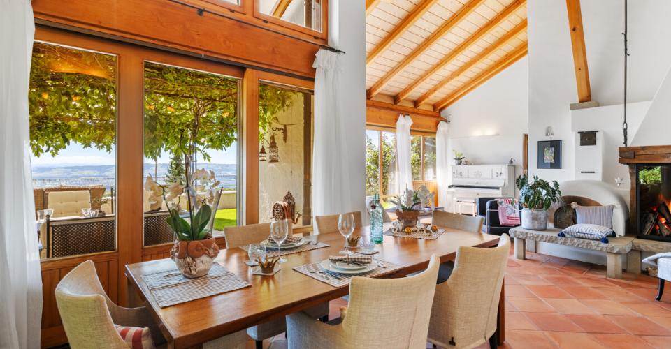 Maison individuelle à Aeugst am Albis : vivre avec vue et beaucoup d'espace