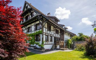 Einfamilienhaus 6.5 Zimmer - image - 1