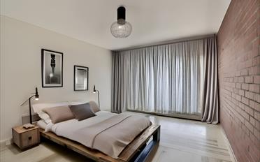 Attic flat 2.5 rooms - image - 4