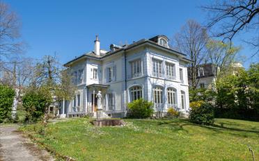 Maison 12.5 pièces - image - 1