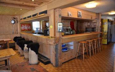 Hotel - image - 6