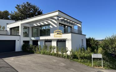 Villa 4.5 Zimmer - image - 1