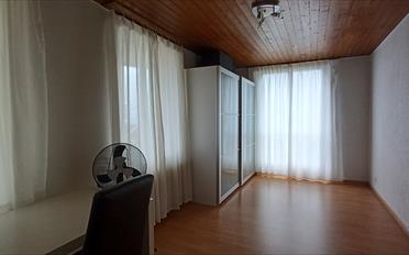 Apartment 4 rooms - image - 3