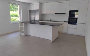 Maison contiguë 8 pièces - image - 4
