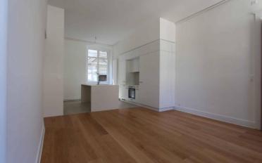 Apartment 4 rooms - image - 4