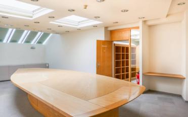 Office - image - 4