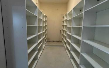 Office - image - 12