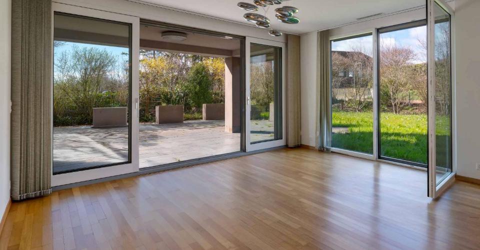 Duplex familial avec jardin et triple exposition