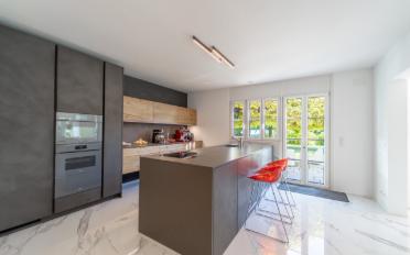 Maison 7 pièces - image - 2