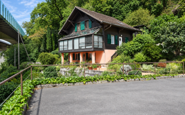 Chalet 5.5 pièces - image - 1