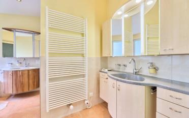 Single house 6 rooms - image - 10