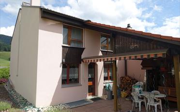 Doppeleinfamilienhaus 4.5 Zimmer - image - 1