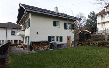 Einfamilienhaus 7.5 Zimmer - image - 2