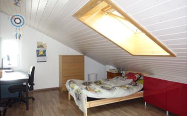Einfamilienhaus 7.5 Zimmer - image - 9
