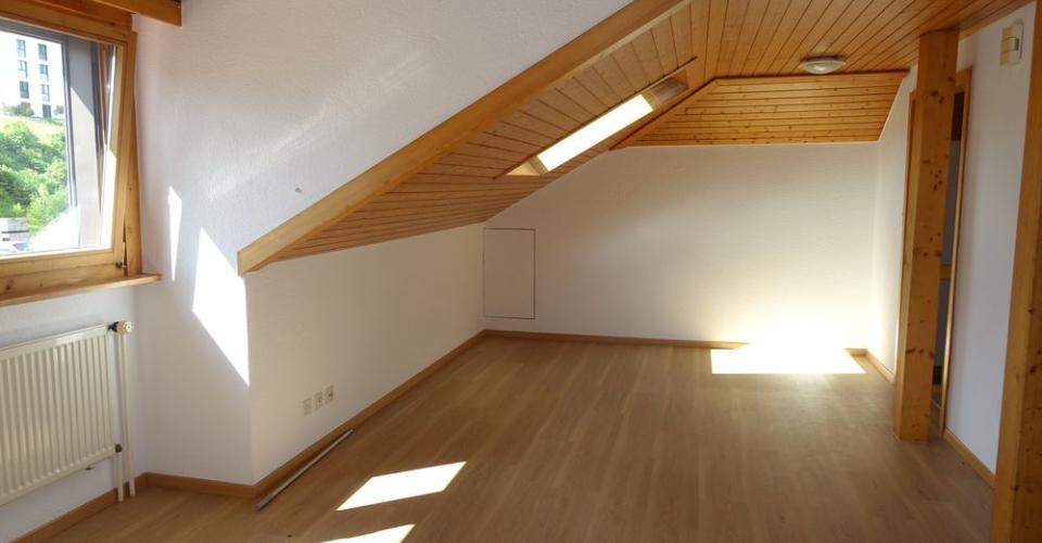 Reconvilier - Duplex rénové de 3 1/2 pièces