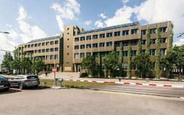 Bureau - image - 1