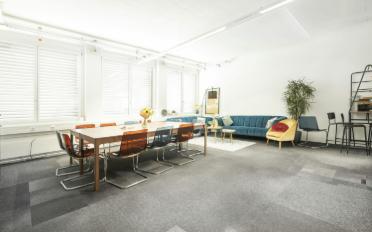Bureau - image - 13