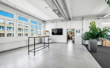 Commercial - image - 2
