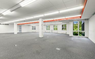 Office - image - 5