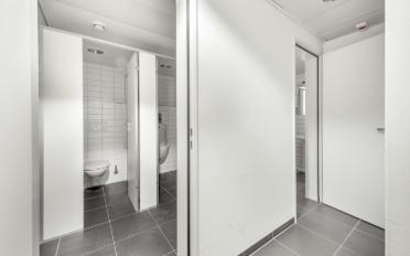 Office - image - 4