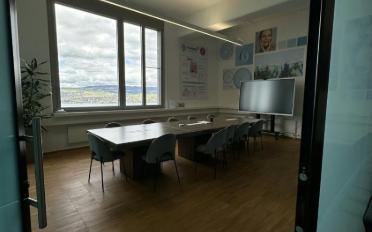 Office - image - 8