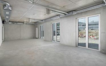 Commercial - image - 3