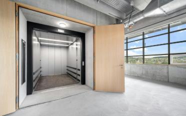 Commercial - image - 5