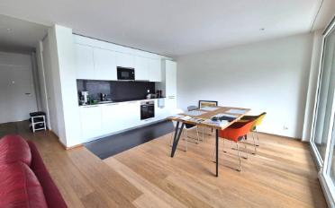 Apartment 4 rooms - image - 2