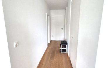 Apartment 4 rooms - image - 11