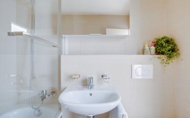 Furnished flat - image - 3