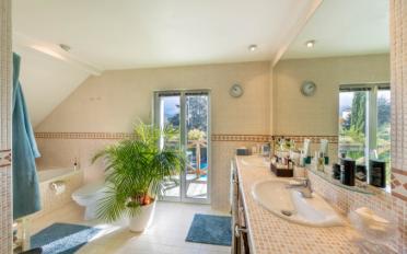 Villa 7.5 pièces - image - 21
