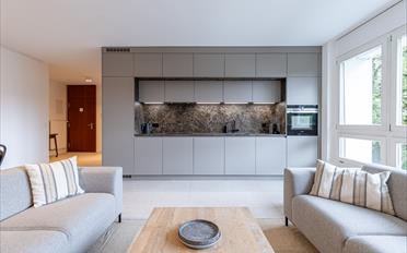 Furnished flat 4 rooms - image - 7