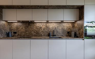 Furnished flat 4 rooms - image - 8