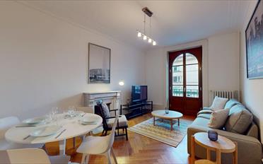 Furnished flat 4 rooms - image - 1