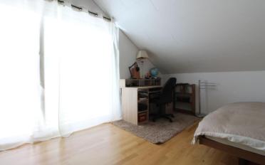 Bifamiliar house - image - 9