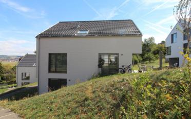 Bifamiliar house - image - 3