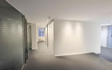 Bureau - image - 8