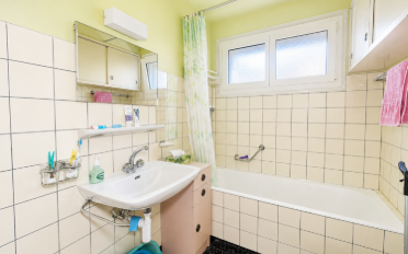 Apartment 5 rooms - image - 12