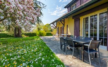 Single house 11.5 rooms - image - 1