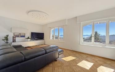 Maison 8 pièces - image - 2