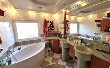 Villa 8 pièces - image - 29