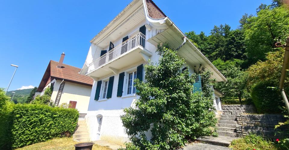 GROSSE BAISSE DU PRIX DE VENTE - Charmante et grande maison familiale de 7,5 pièces idéalement bien située avec garage