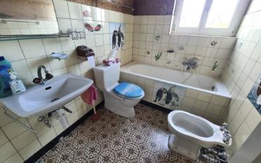 Villa - image - 6