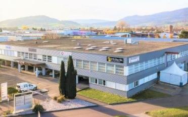 Commercial - image - 16